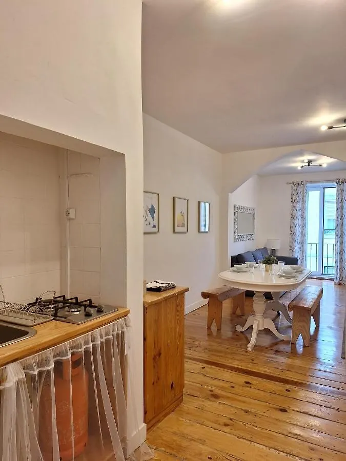 Flores Apartments Lisbon